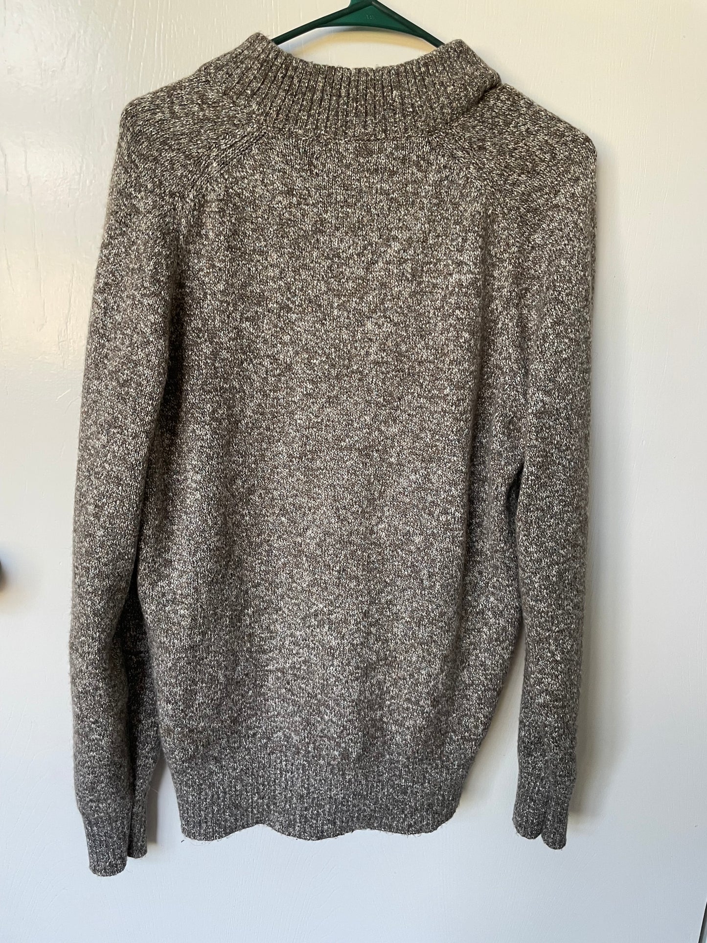 Roundtree & Yorke Sweater